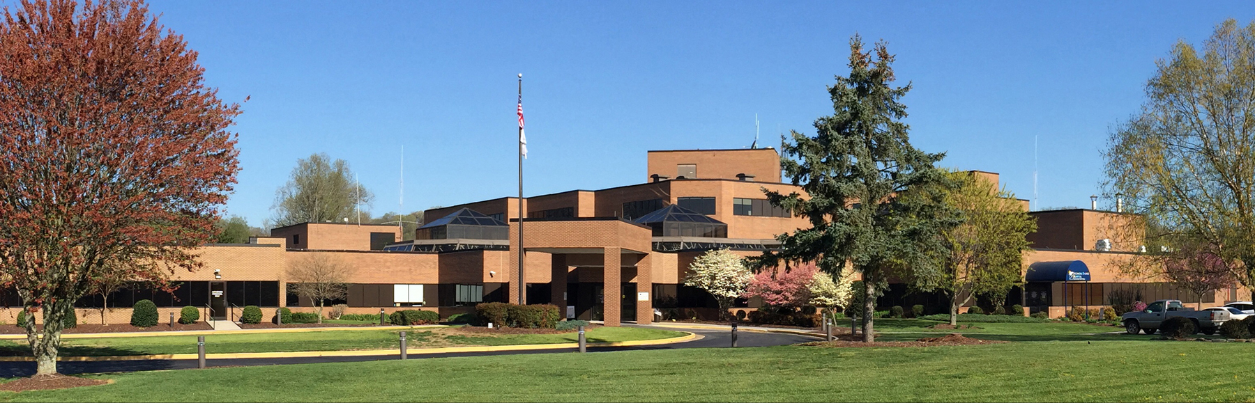 Sycamore Shoals Hospital exterior